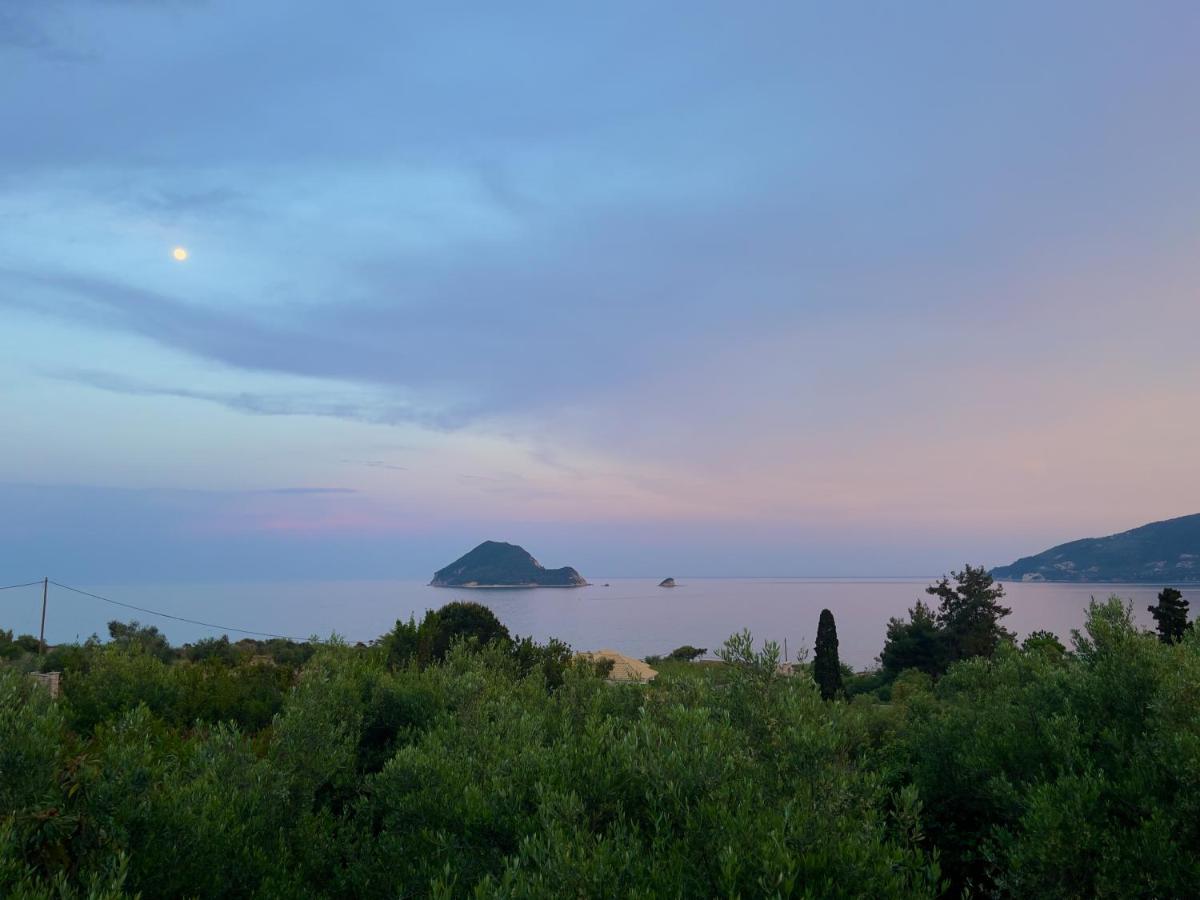 Villa Anta House By The Sea Lithakia  ภายนอก รูปภาพ