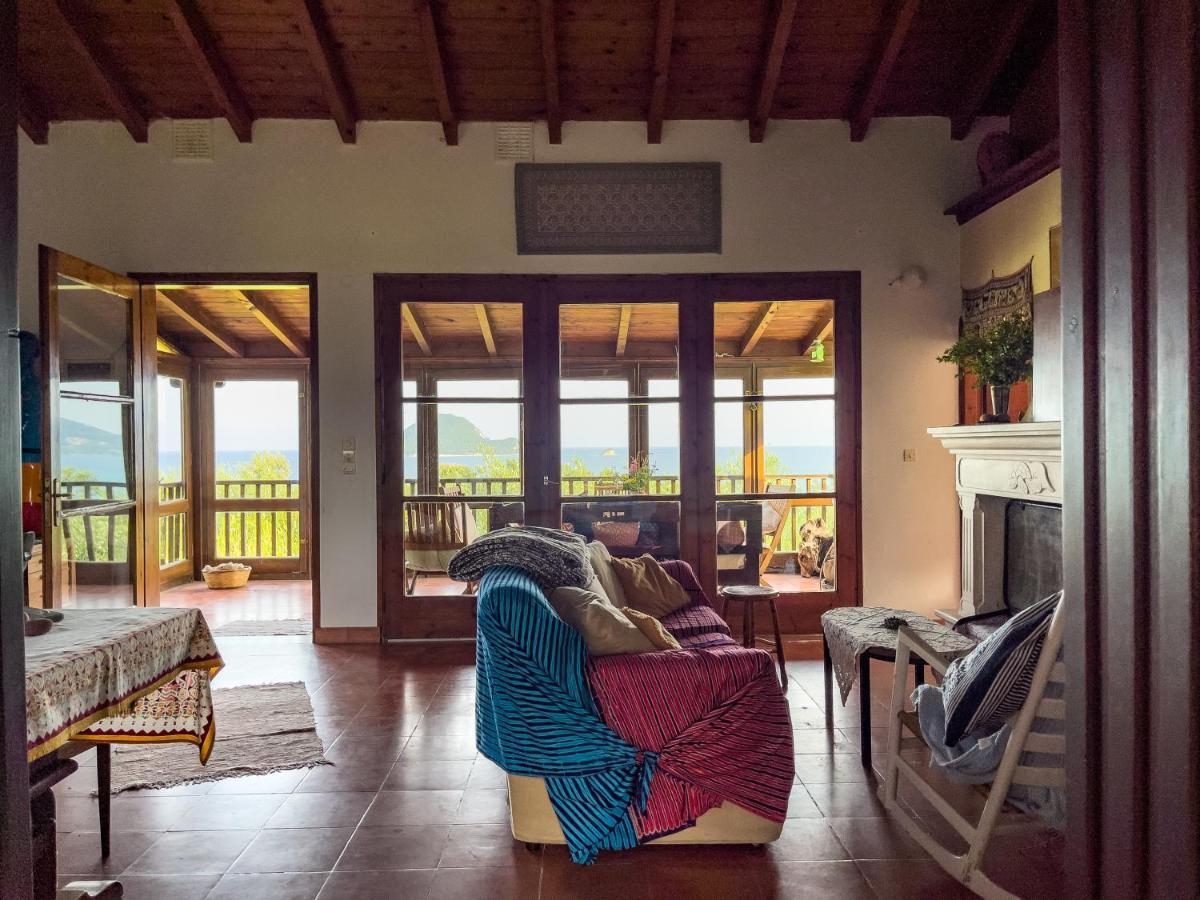 Villa Anta House By The Sea Lithakia  ภายนอก รูปภาพ