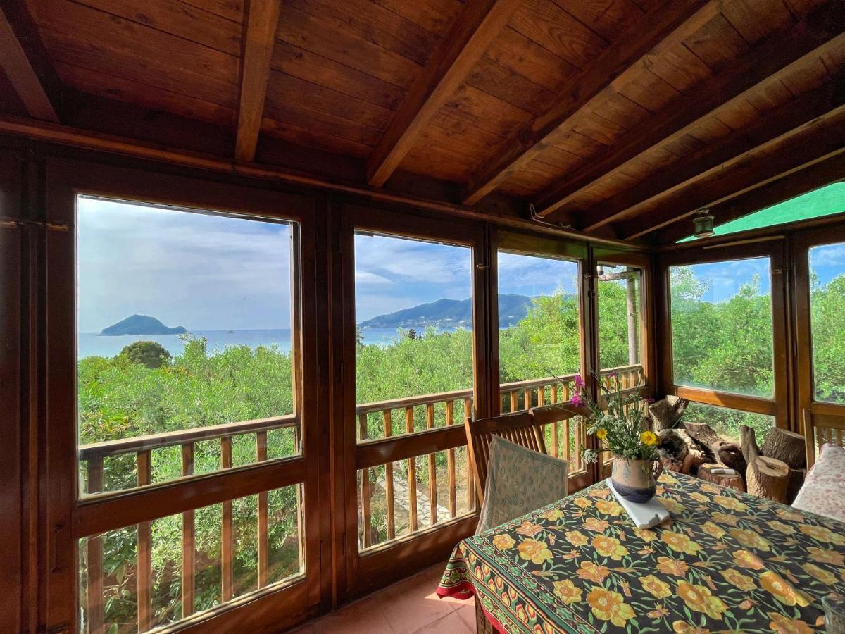 Villa Anta House By The Sea Lithakia  ภายนอก รูปภาพ