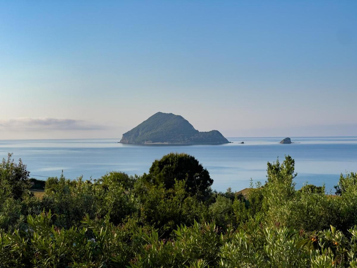 Villa Anta House By The Sea Lithakia  ภายนอก รูปภาพ