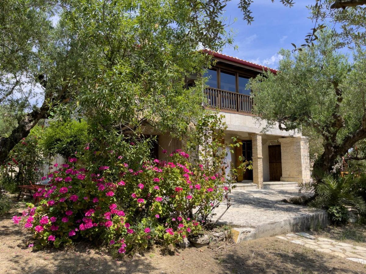 Villa Anta House By The Sea Lithakia  ภายนอก รูปภาพ