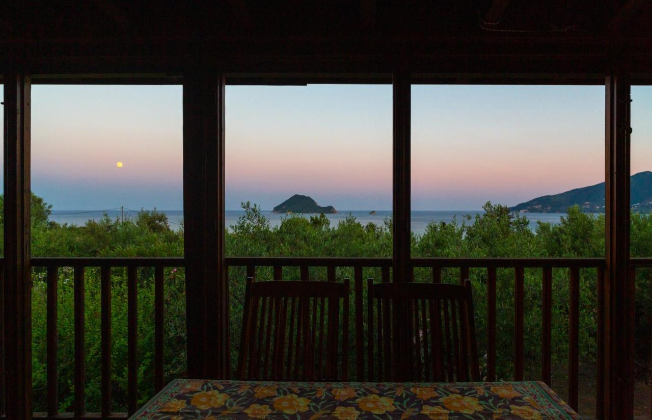 Villa Anta House By The Sea Lithakia  ภายนอก รูปภาพ